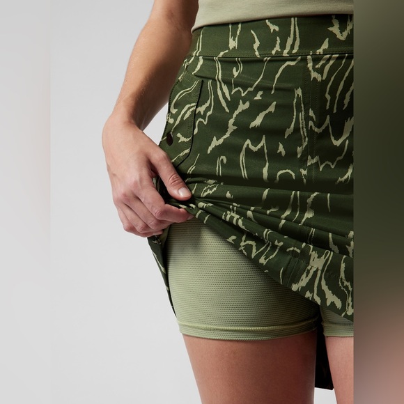 Athleta Vienna Cargo Skort - Picture 4 of 12